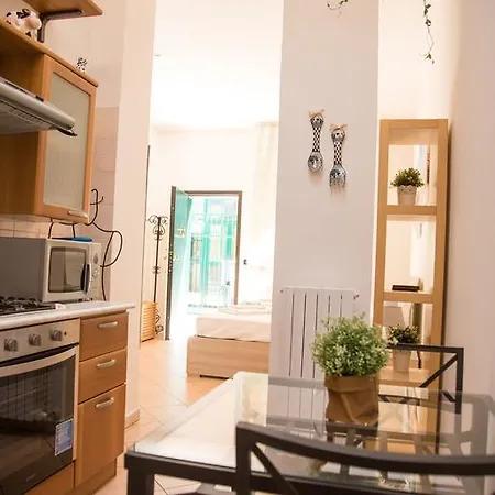 Enjoy Apartment *
